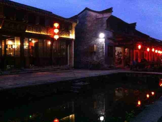 唐模夜景